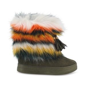 Women’s Winter Faux Fur Detail with Ankle Zip Boot in Green Faux Suede